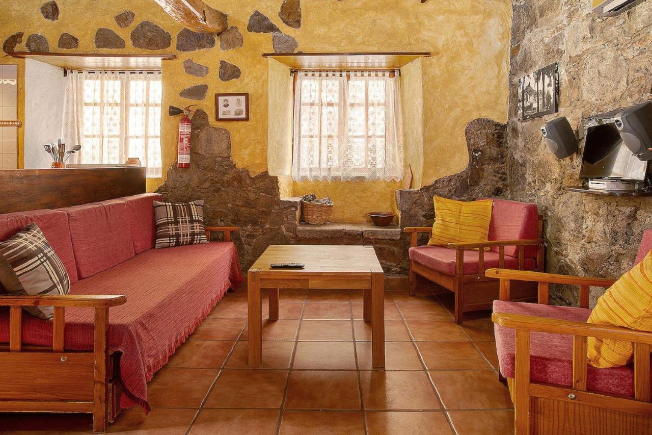 Casa Rural - Laendliches Haus, Pepita La De Las Flores Tejeda  Exterior photo