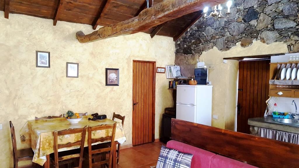 Casa Rural - Laendliches Haus, Pepita La De Las Flores Tejeda  Exterior photo